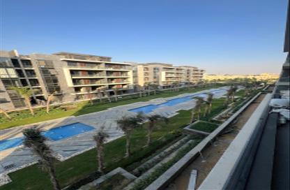 Apartment - 3 Bedrooms - 2 Bathrooms for sale in El Patio Oro - 5th Settlement Compounds - The 5th Settlement - New Cairo City - Cairo