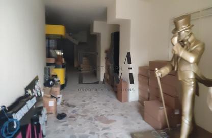 أي فيلا - 3 غرف نوم - 2 حمامات للبيع في شارع فريد سميكه - ميدان الحجاز - النزهة - القاهرة