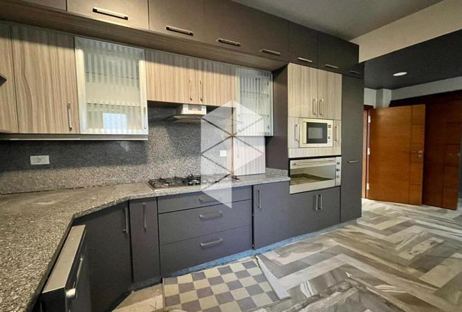 52453780 - Property Image 3