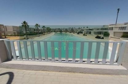 Chalet - 4 Bedrooms - 4 Bathrooms for sale in Azha - Al Ain Al Sokhna - Suez