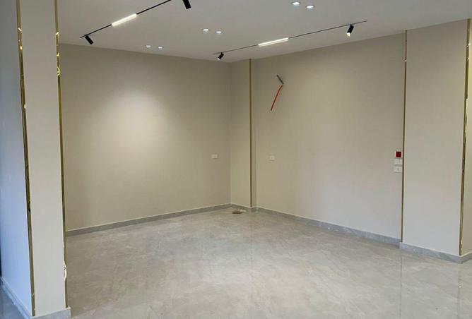 70622331 - Property Image 3