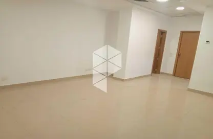 مساحات مكتبية - 2 غرف نوم - 1 حمام للايجار في الطريق الدائري - التجمع الخامس - مدينة القاهرة الجديدة - القاهرة