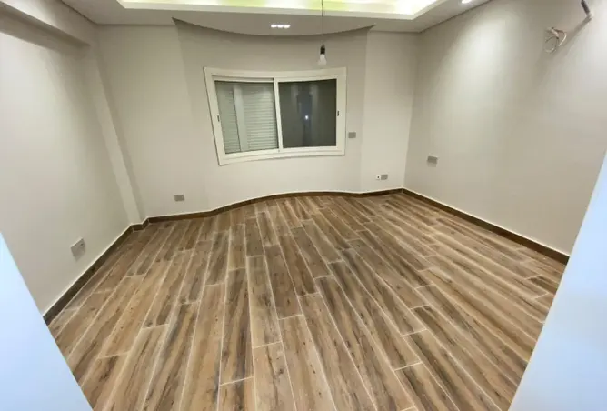 115704641 - Property Image 2
