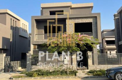 Villa - 4 Bedrooms - 4 Bathrooms for sale in New Giza - Cairo Alexandria Desert Road - 6 October City - Giza