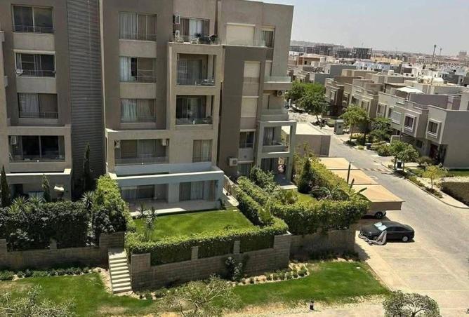 81829000 - Property Image 3
