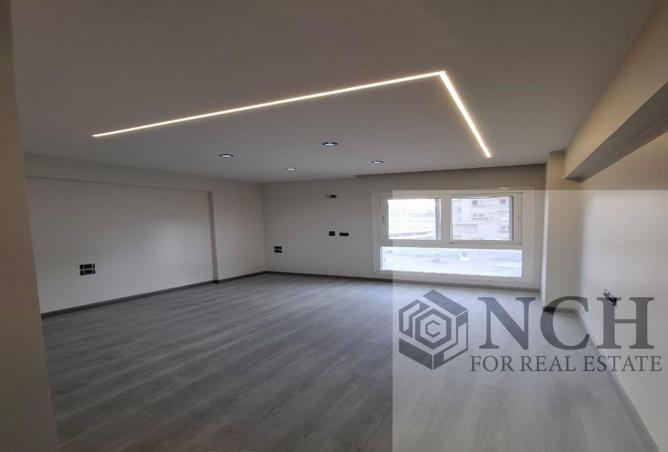 53973704 - Property Image 3