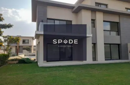 Villa - 6 Bedrooms - 6 Bathrooms for sale in Swan Lake Residence - 5th Settlement Compounds - The 5th Settlement - New Cairo City - Cairo