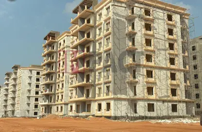 Apartment - 3 Bedrooms - 3 Bathrooms for sale in Swan Lake Residence - 5th Settlement Compounds - The 5th Settlement - New Cairo City - Cairo