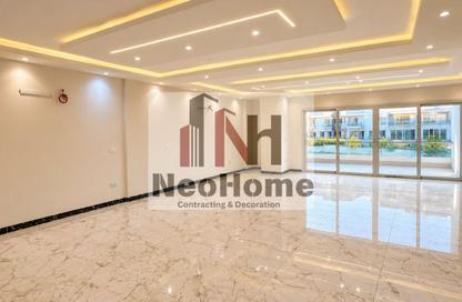 Villa - 3 - 3 for sale in Mountain View Hyde Park - 5th Settlement Compounds - The 5th Settlement - New Cairo City - Cairo
