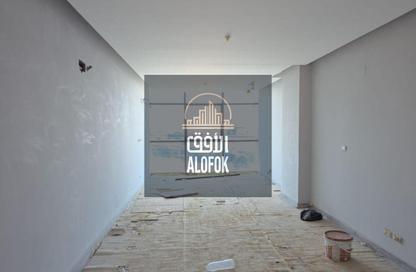 Shop - Studio for sale in Gamal Abdel Nasser Axis - The 3rd Settlement - New Cairo City - Cairo