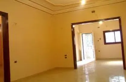 Apartment - 2 Bedrooms - 2 Bathrooms for sale in Al Mansoura - Al Daqahlya