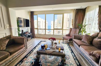 Apartment - 3 Bedrooms - 1 Bathroom for rent in Roushdy - Hay Sharq - Alexandria