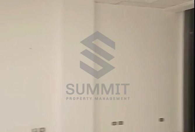 70099989 - Property Image 3