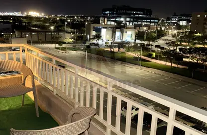 شقة - 3 غرف نوم - 2 حمامات للايجار في مدينة وصال - كمبوندات الشروق - مدينة الشروق - القاهرة