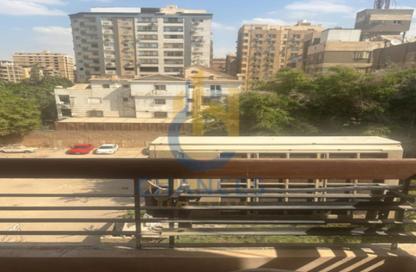 Apartment - 3 Bedrooms - 2 Bathrooms for sale in Al Nasr St. - El Laselky - New Maadi - Hay El Maadi - Cairo