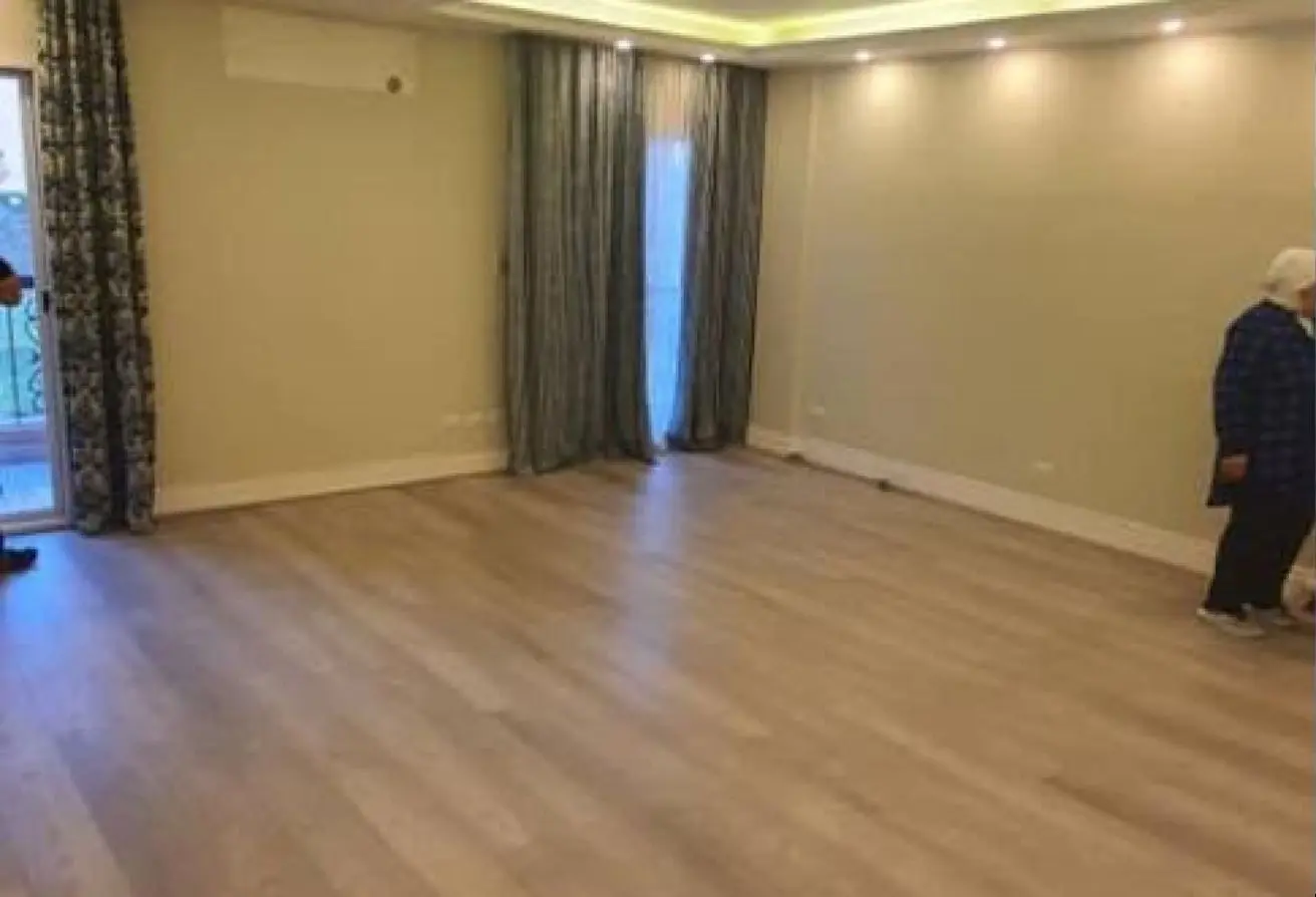 117002031 - Property Main Image