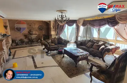 شقة - 2 غرف نوم - 3 حمامات للبيع في شارع العروبة - الماظة - مصر الجديدة - القاهرة