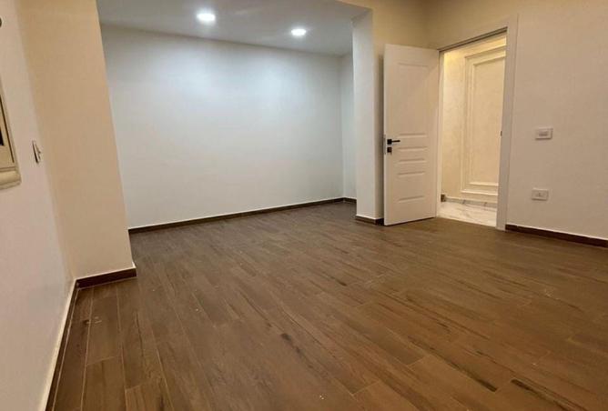 76222995 - Property Image 3