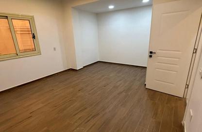 Apartment - 3 Bedrooms - 2 Bathrooms for sale in Al Narges 2 - Al Narges - New Cairo City - Cairo