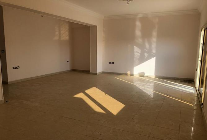 8611794 - Property Image 2