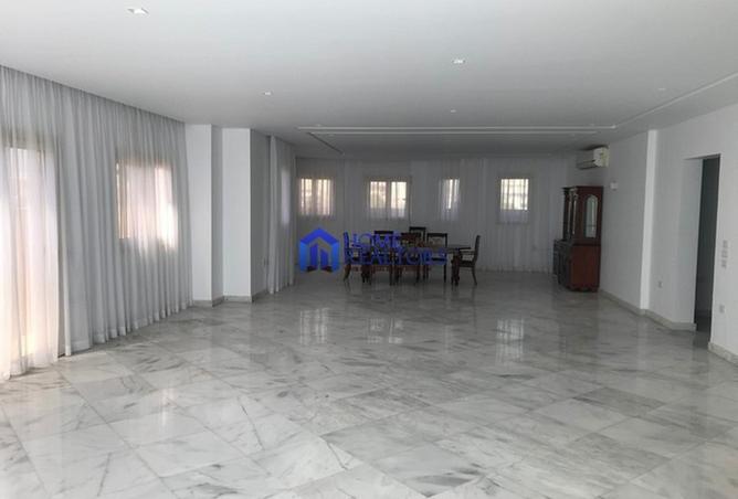 94917959 - Property Image 2