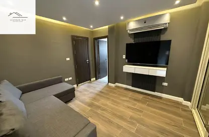 Villa - 3 Bedrooms - 5 Bathrooms for rent in La Terra - South Investors Area - New Cairo City - Cairo