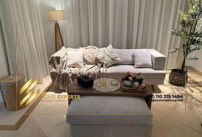 98835341 - Property Image 3