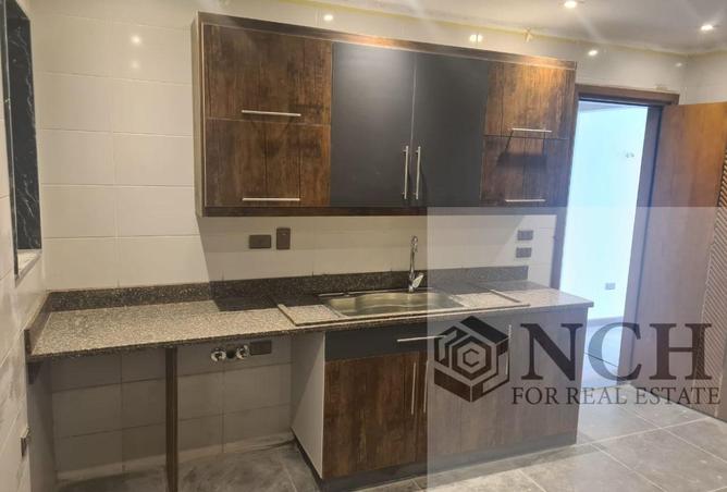 90996790 - Property Image 3
