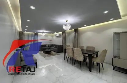 Apartment - 3 Bedrooms - 3 Bathrooms for rent in Moez Al Dawla St. - 6th Zone - Nasr City - Cairo