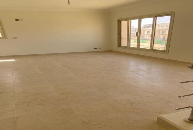 8672312 - Property Image 2