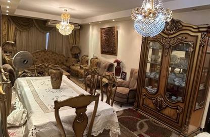 شقة - 3 غرف نوم - 2 حمامات للبيع في شارع سعيد زكريا - حي السفارات - مدينة نصر - القاهرة