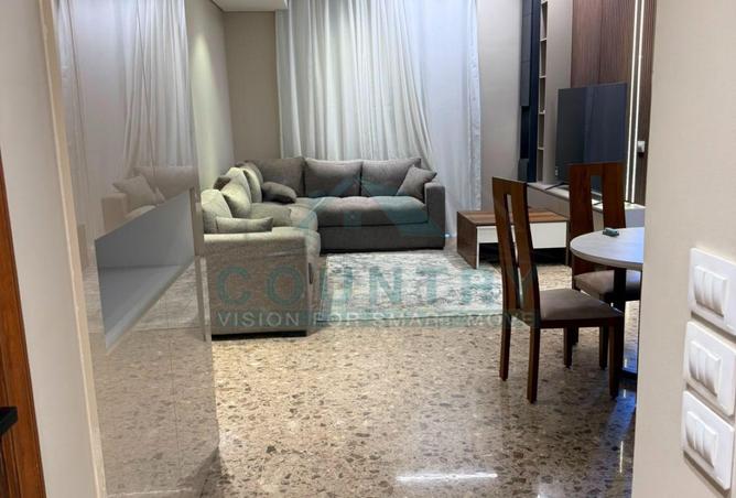 102061231 - Property Image 2