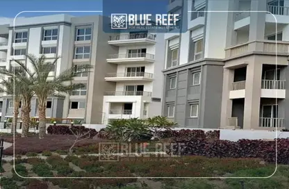 Apartment - 2 Bedrooms - 2 Bathrooms for sale in Garden Residence - Hyde Park - New Cairo City - Cairo