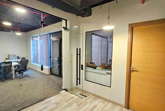 98004677 - Property Image 3
