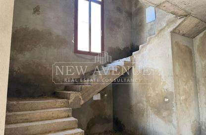Villa - 5 Bedrooms - 6 Bathrooms for sale in City Gate - 5th Settlement Compounds - The 5th Settlement - New Cairo City - Cairo Villa - 5 Bedrooms - 6 Bathrooms for sale in City Gate - 5th Settlement Compounds - The 5th Settlement - New Cairo City - Cairo
