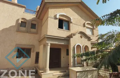 Villa - 3 Bedrooms - 2 Bathrooms for sale in Privado - Madinaty - Cairo