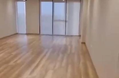 Office Space - Studio for rent in Hyde Park - New Cairo City - Cairo