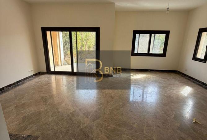 70097575 - Property Image 3