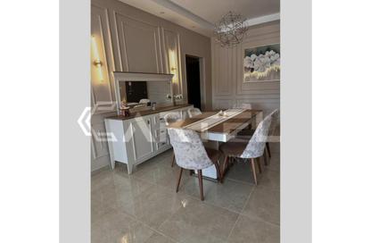 Apartment - 3 Bedrooms - 2 Bathrooms for sale in Fifth Square - The 5th Settlement - New Cairo City - Cairo Apartment - 3 Bedrooms - 2 Bathrooms for sale in Fifth Square - The 5th Settlement - New Cairo City - Cairo