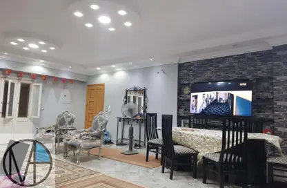 Apartment - 4 Bedrooms - 3 Bathrooms for sale in El Narges Buildings - Al Narges - New Cairo City - Cairo