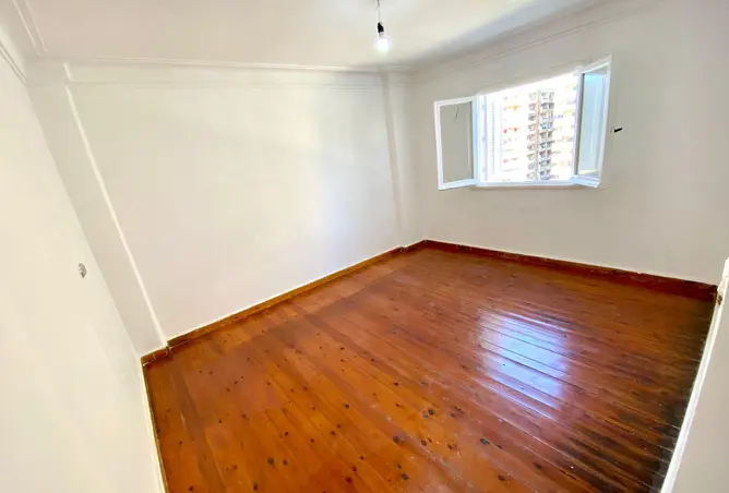 98839188 - Property Image 2