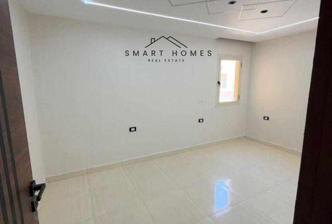 104890255 - Property Image 3