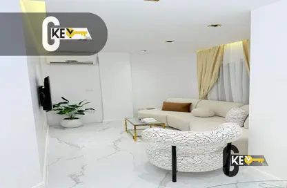 Apartment - 2 Bedrooms - 1 Bathroom for rent in Talaat Mostafa St. - Rehab City Second Phase - Al Rehab - New Cairo City - Cairo