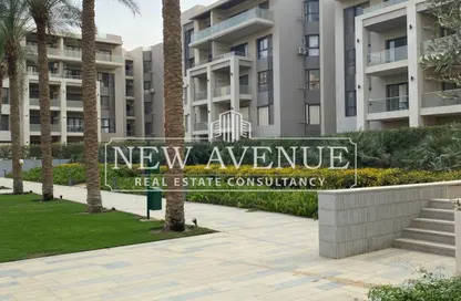 Apartment - 3 Bedrooms - 2 Bathrooms for sale in The Address East - 90 Street - The 5th Settlement - New Cairo City - Cairo