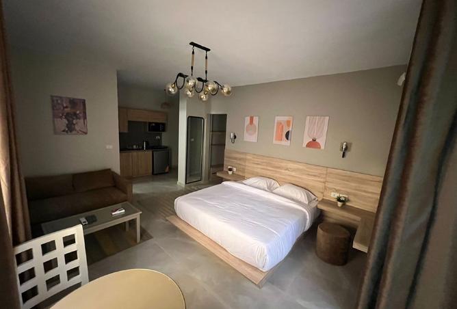 102075963 - Property Image 2