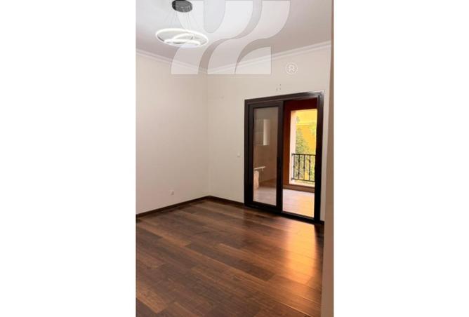 56744875 - صورة العقار 2