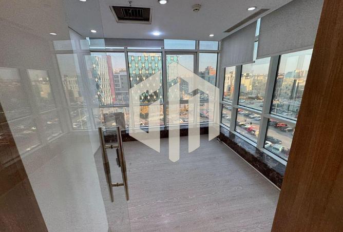 66433635 - Property Main Image