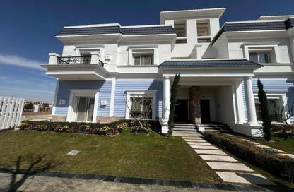 Townhouse - 3 Bedrooms - 4 Bathrooms for sale in Mountain View iCity - 5th Settlement Compounds - The 5th Settlement - New Cairo City - Cairo
