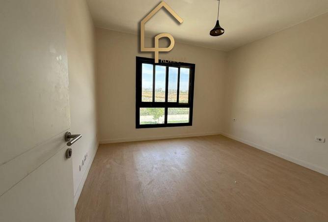 8692644 - صورة العقار 2