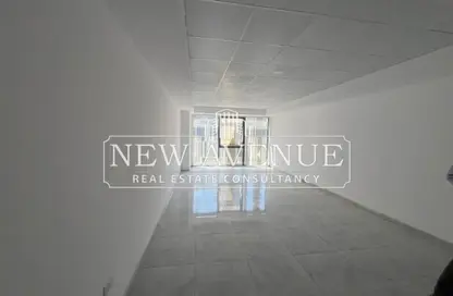 Office Space - 2 Bedrooms - 1 Bathroom for sale in IT Business Hub - North Teseen St. - The 5th Settlement - New Cairo City - Cairo